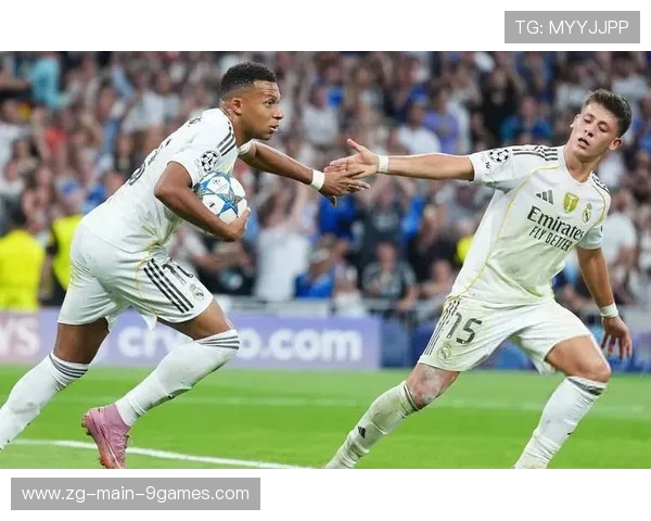 姆巴佩一条龙突入禁区，法国反击如刀割——赛锋品牌带你体验极速与精准的力量