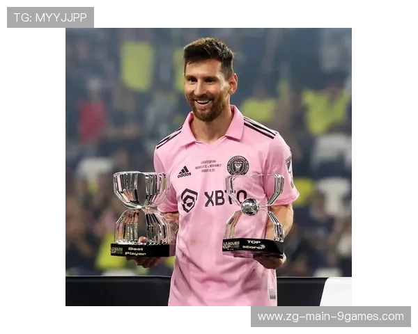 梅西与迈阿密国际联手，捧起美职联冠军奖杯！